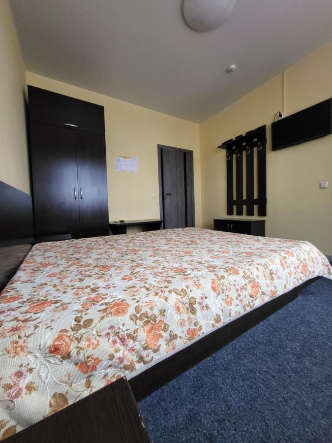 Амстердам Hotel Khmelʼnytsʼkyy Bagian luar foto