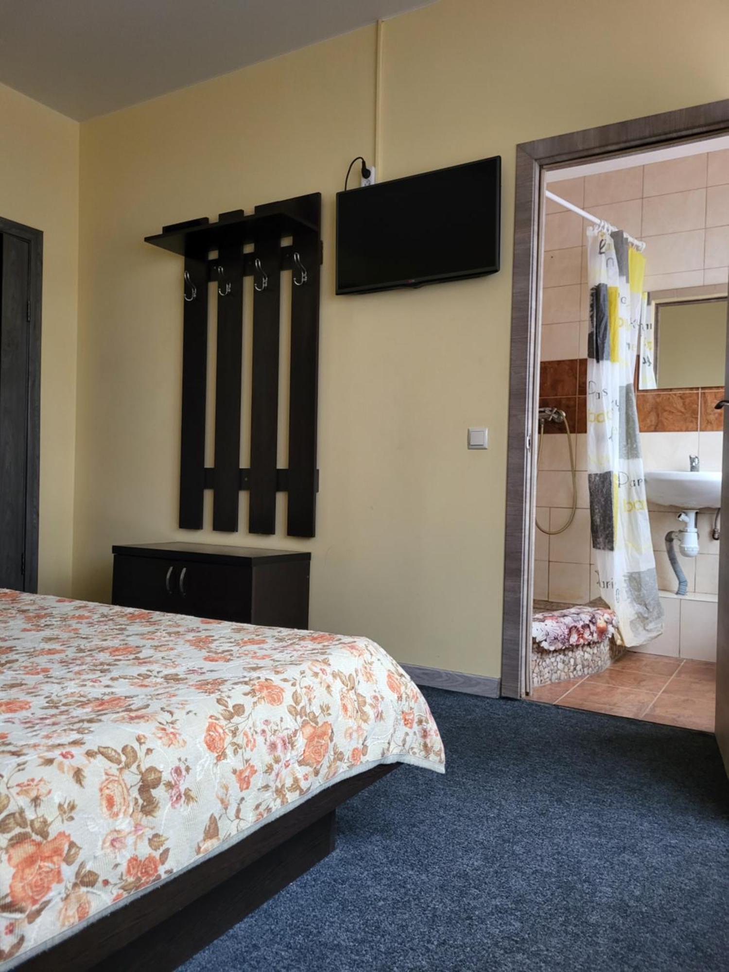 Амстердам Hotel Khmelʼnytsʼkyy Bagian luar foto