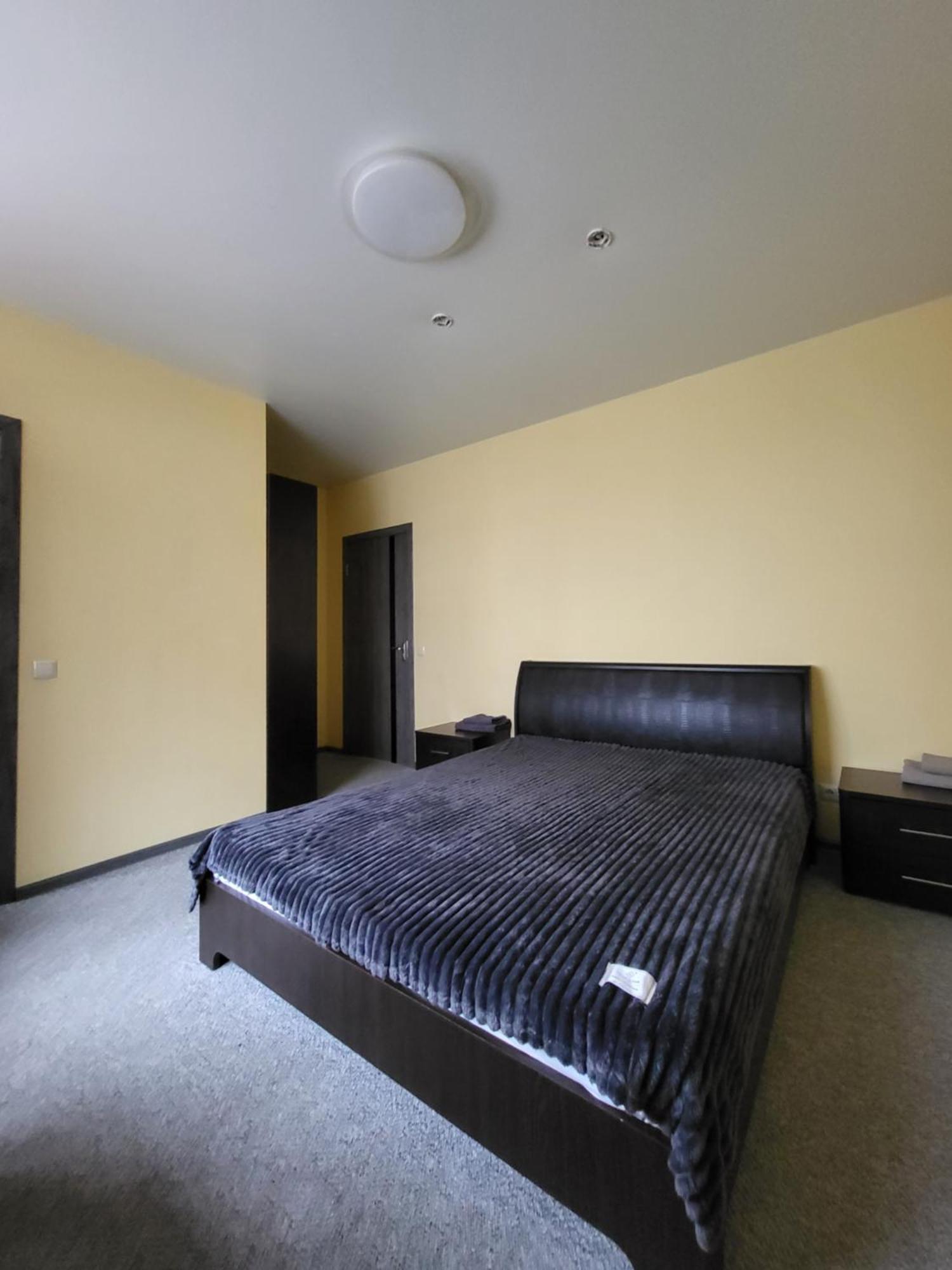 Амстердам Hotel Khmelʼnytsʼkyy Bagian luar foto